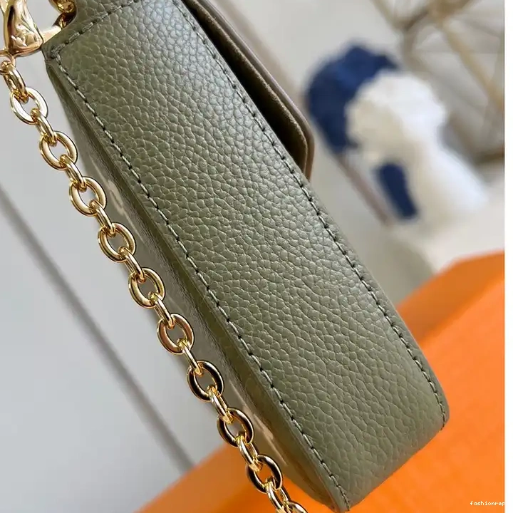 Fashionrep 2309YA0008 Bag LV 0821